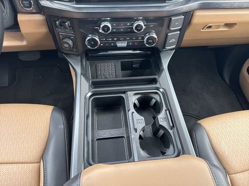 Used 2026 Ford F450 Lariat image 19