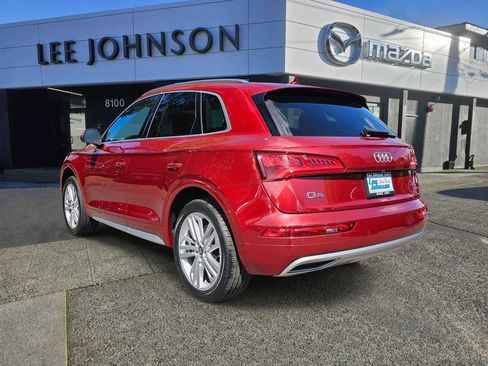 Used 2019 Audi Q5 2.0T Premium Plus w/ Premium Plus Package AWD/4WD image 3