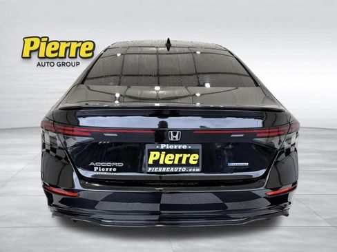 Used 2024 Honda Accord Sport image 3