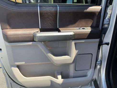 Used 2019 Ford F150 Limited AWD/4WD image 38