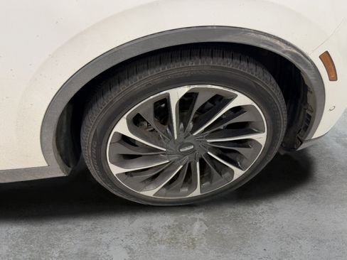 Used 2020 Lincoln Aviator Reserve w/ Equipment Group 202A AWD/4WD image 20