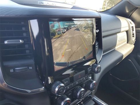 Used 2024 RAM 1500 Laramie image 22