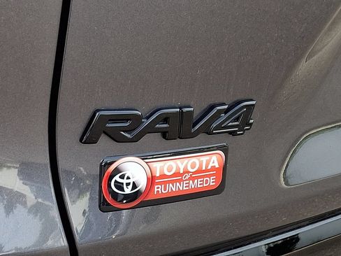 Certified 2024 Toyota RAV4 SE AWD/4WD image 30