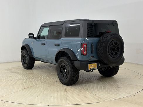 Certified 2023 Ford Bronco Wildtrak AWD/4WD image 3