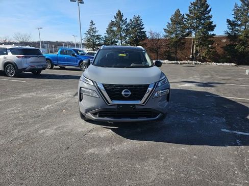 Certified 2023 Nissan Rogue SL w/ SL Premium Package image 2