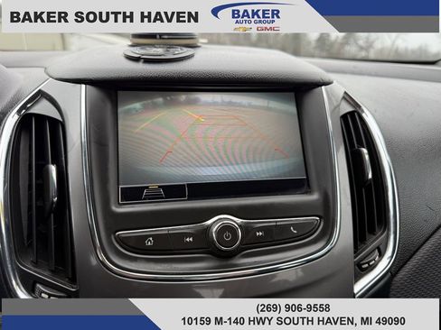 Used 2019 Chevrolet Cruze LT w/ Convenience Package image 18