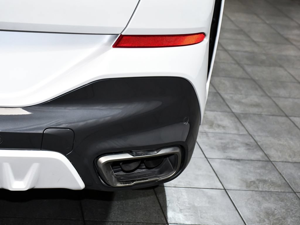 Used 2022 BMW X6 M50i w/ Executive Package AWD/4WD image 95
