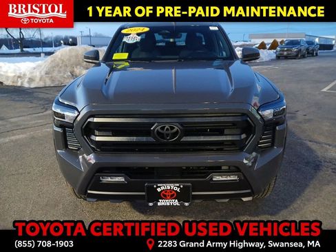 Certified 2024 Toyota Tacoma SR5 image 2