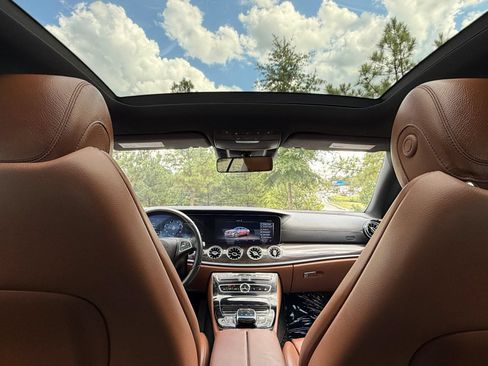 Used 2018 Mercedes-Benz E 400 Coupe image 33