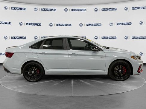 Used 2026 Volkswagen Jetta GLI Autobahn FWD image 6
