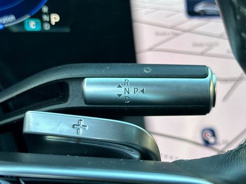 Certified 2022 Mercedes-Benz EQS 580 4MATIC Sedan image 17