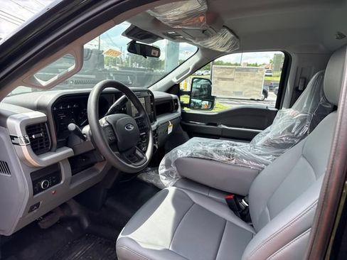 New 2026 Ford F350 XL w/ XL Chrome Package AWD/4WD image 11