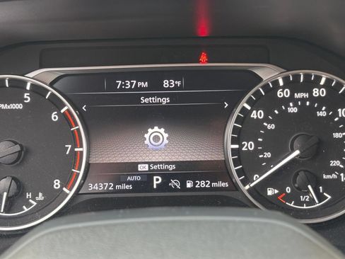Used 2025 Nissan Rogue SV AWD/4WD image 35