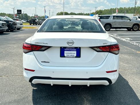 Used 2024 Nissan Sentra SV FWD image 15