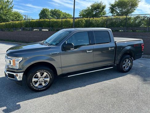 Used 2018 Ford F150 XLT w/ Equipment Group 302A Luxury AWD/4WD image 9