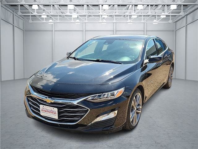 Used 2024 Chevrolet Malibu LT FWD image 1
