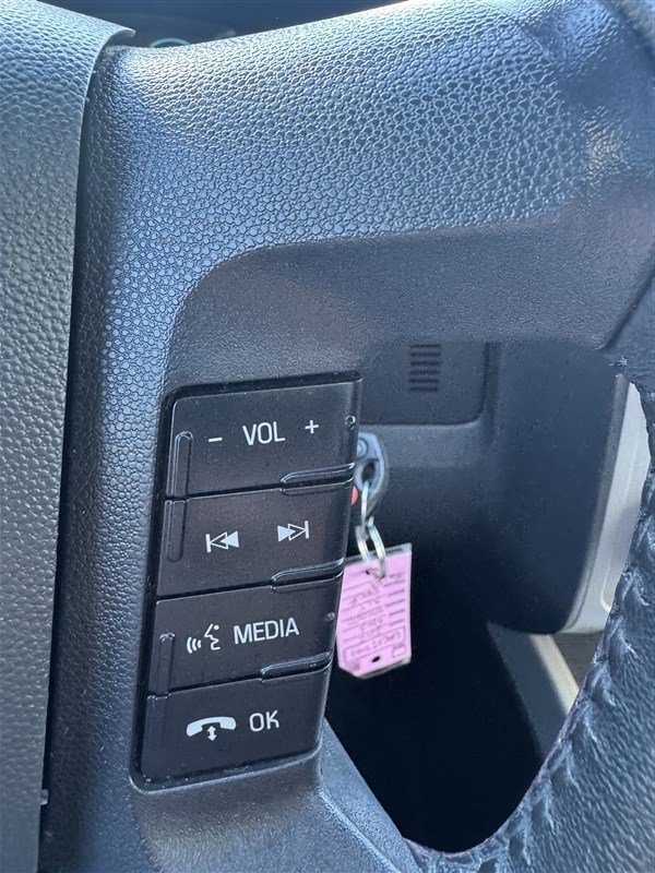 Used 2012 Ford Escape XLT FWD image 21