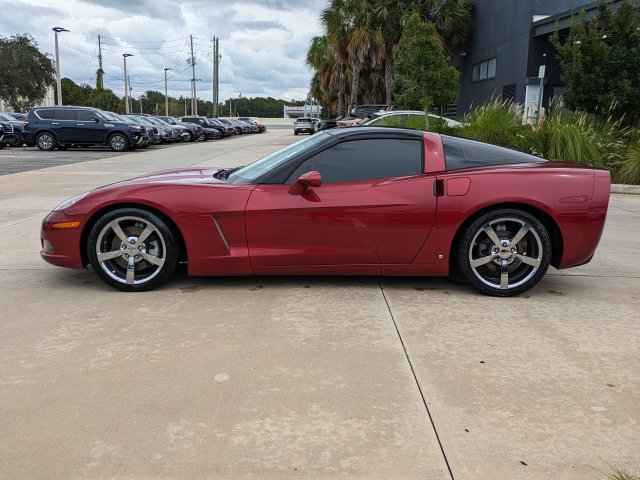 Used 2009 Chevrolet Corvette Coupe w/ Preferred Equipment Group RWD image 6