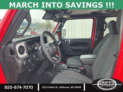 Used 2024 Jeep Wrangler Sport S image 11