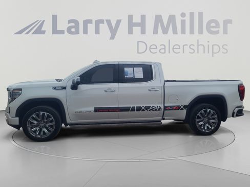 Used 2024 GMC Sierra 1500 Denali w/ Denali Reserve Package AWD/4WD image 2