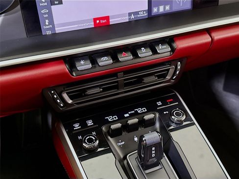 Used 2021 Porsche 911 Turbo S image 22