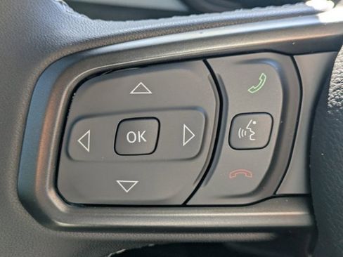 New 2025 Jeep Gladiator Sport image 21