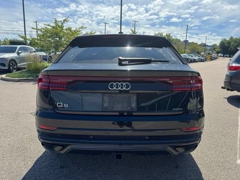Used 2023 Audi Q8 Prestige AWD/4WD image 5