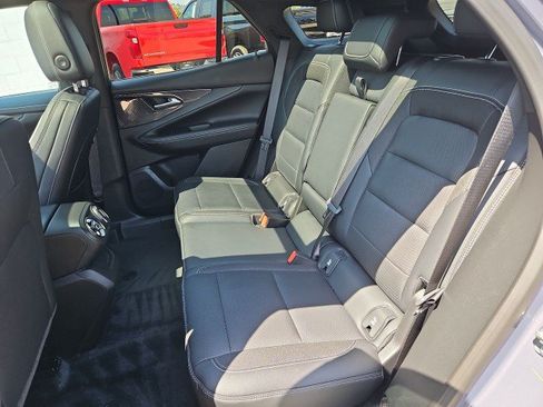 Used 2026 Chevrolet Blazer EV LT w/ Super Cruise Package FWD image 25