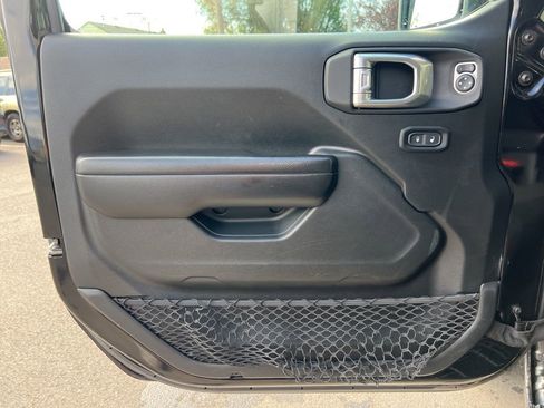 Used 2021 Jeep Wrangler Unlimited Sport image 9