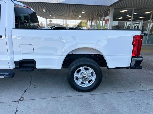 Used 2025 Ford F350 XLT image 15