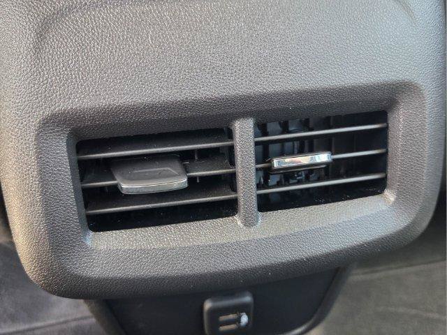 Used 2024 Chevrolet Equinox LS w/ Driver Confidence II Package FWD image 13