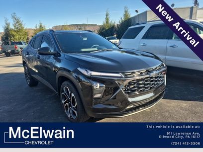 Used 2025 Chevrolet Trax RS w/ Sunroof Package