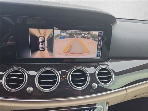 Certified 2019 Mercedes-Benz E 300 image 10