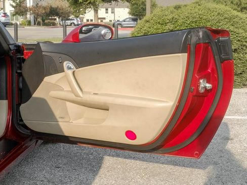 Used 2007 Chevrolet Corvette Convertible w/ Preferred Equipment Group RWD image 38