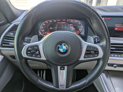 Used 2020 BMW X5 M50i w/ Executive Package image 12