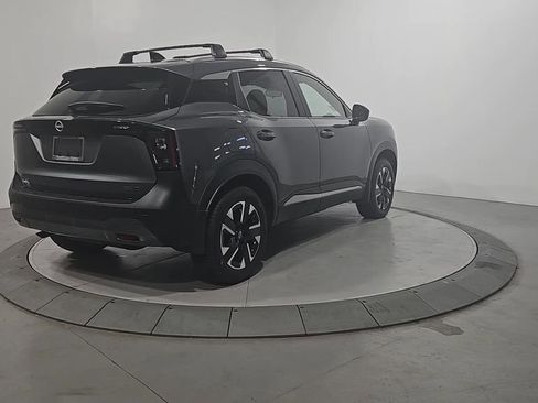 New 2026 Nissan Kicks SV image 5