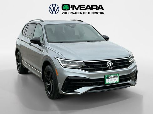 Used 2023 Volkswagen Tiguan SE R-Line FWD image 7