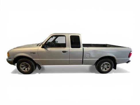 Used 2001 Ford Ranger XLT image 2