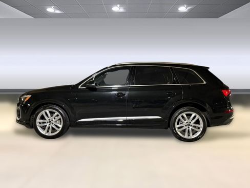 Used 2025 Audi Q7 3.0T Premium Plus w/ Premium Plus Package AWD/4WD image 2