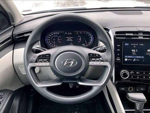 Certified 2023 Hyundai Tucson SEL image 6