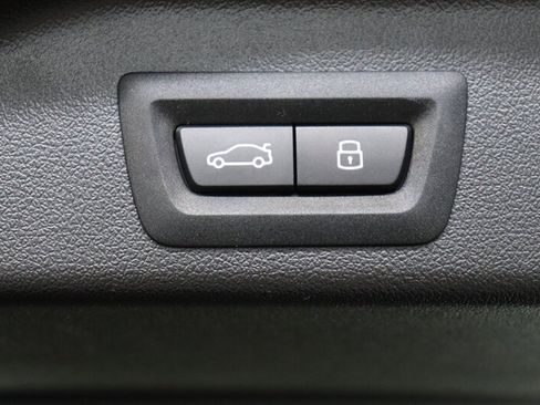 Used 2026 BMW X5 M60i AWD/4WD image 41