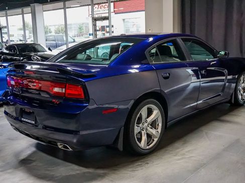 Used 2014 Dodge Charger R/T RWD image 7