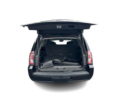 Used 2018 GMC Yukon XL SLT AWD/4WD image 14