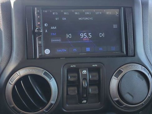 Used 2017 Jeep Wrangler Unlimited Sport w/ Quick Order Package 24S image 14