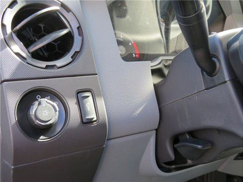 Used 2015 Ford F350 XL w/ Power Equipment Group image 9