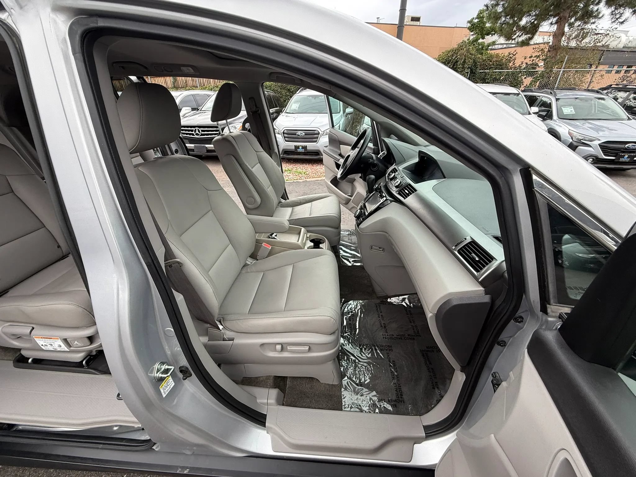 Used 2015 Honda Odyssey EX-L image 16