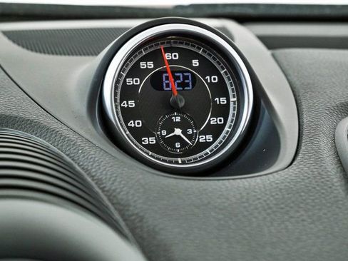 Certified 2022 Porsche 718 Cayman RWD image 15