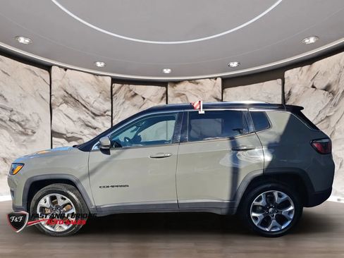 Used 2020 Jeep Compass Limited AWD/4WD image 5