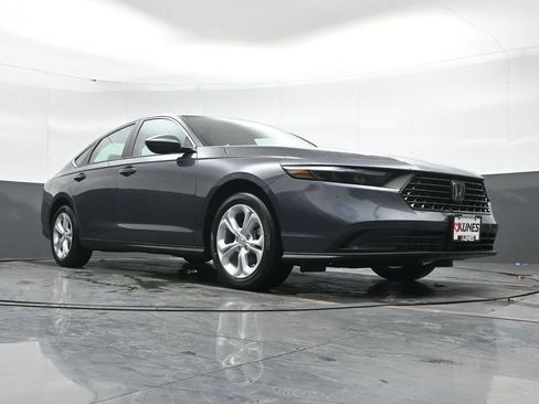 New 2026 Honda Accord LX image 39