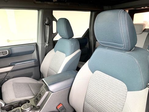 Used 2021 Ford Bronco Outer Banks image 11